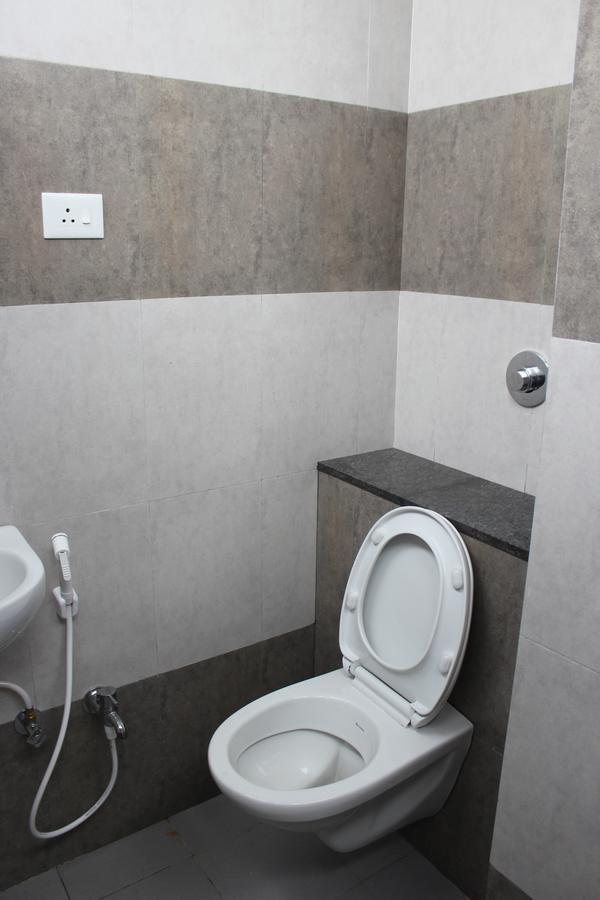 Hotel Suvarn mandir Belgaum Bagian luar foto